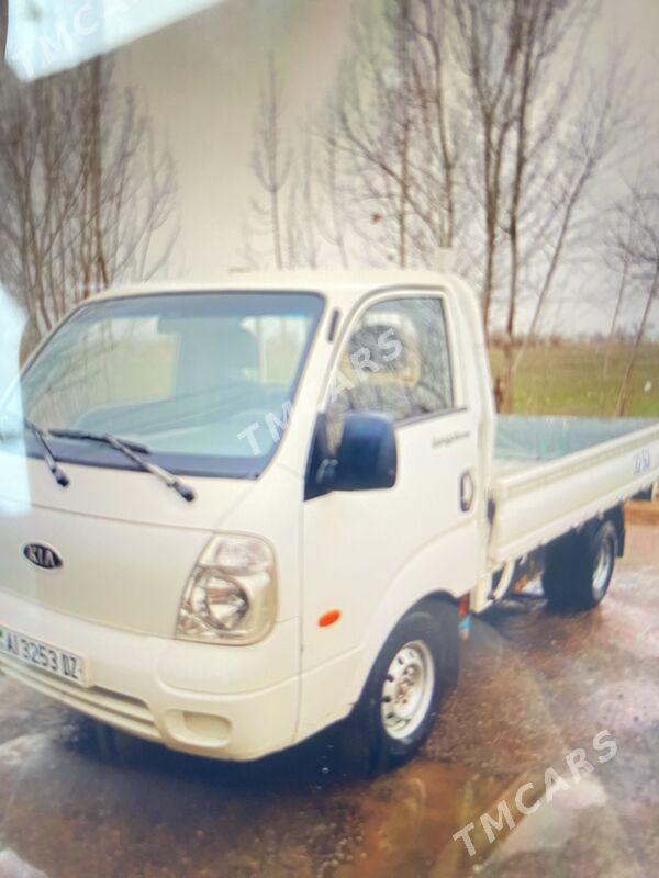 Kia Bongo 2005 - 150 000 TMT - Губадаг - img 4