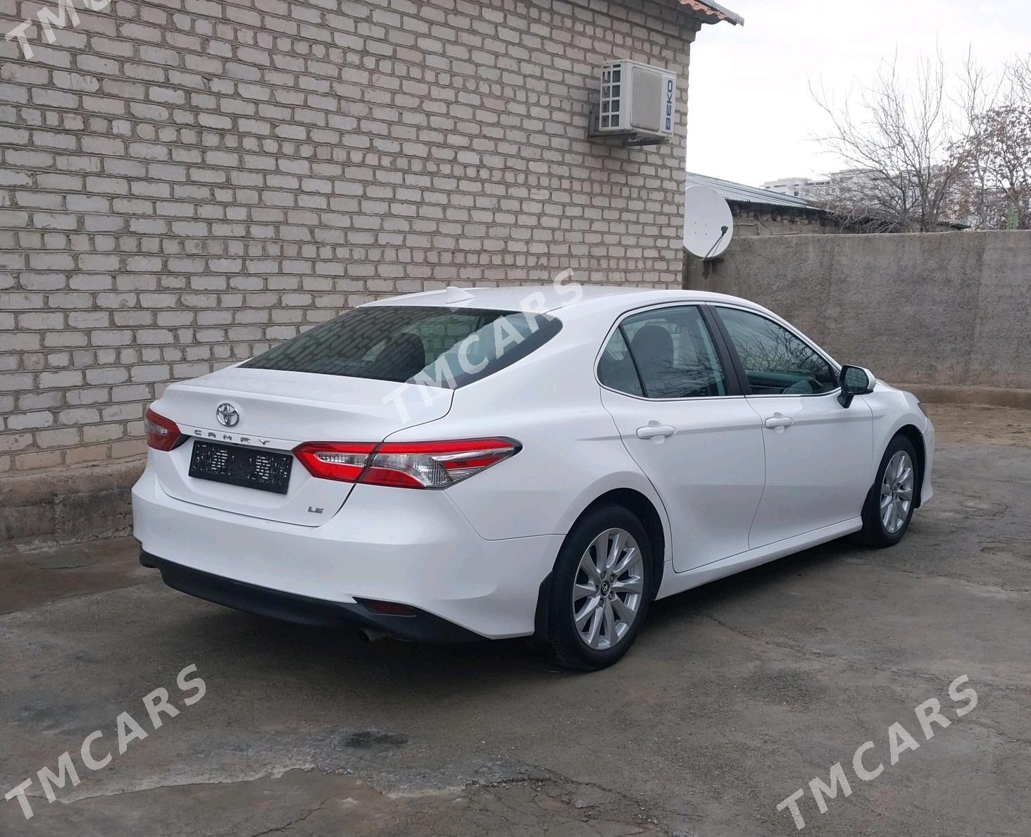 Toyota Camry 2019 - 310 000 TMT - Ашхабад - img 5