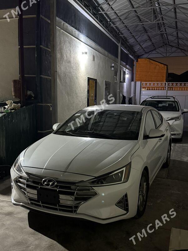 Hyundai Elantra 2019 - 189 000 TMT - Çoganly - img 5