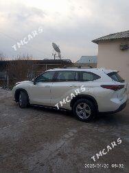 Toyota Highlander 2021 - 500 000 TMT - Мары - img 4