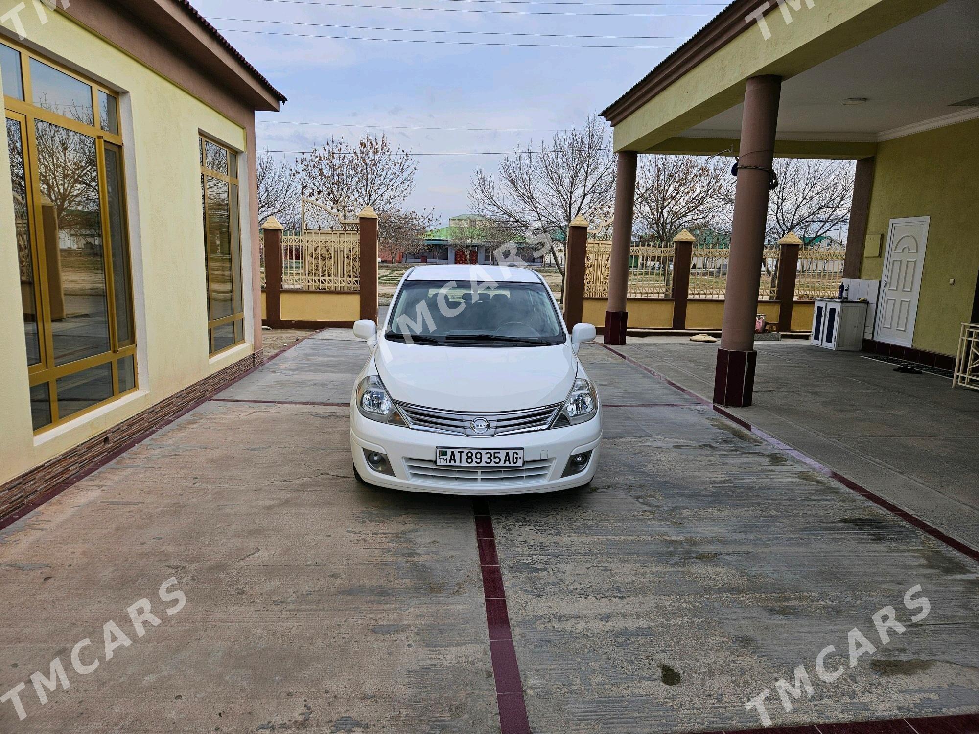 Nissan Versa 2010 - 117 000 TMT - Ашхабад - img 6