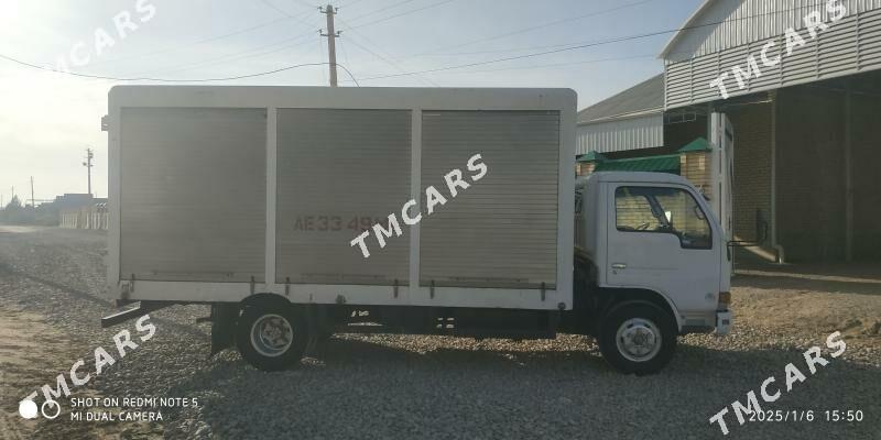 Nissan Canter 2003 - 270 000 TMT - Mary - img 3