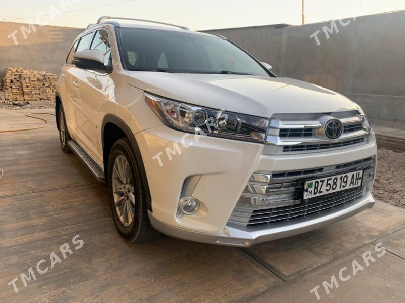 Toyota Highlander 2018 - 460 000 TMT - Tejen - img 5