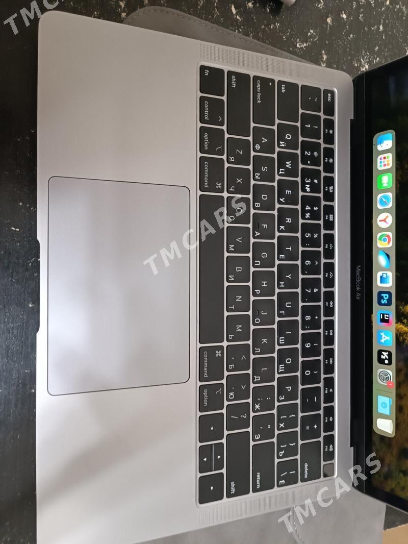 Macbook Air 13" 8/120gb 2019 - Мир 7 - img 4