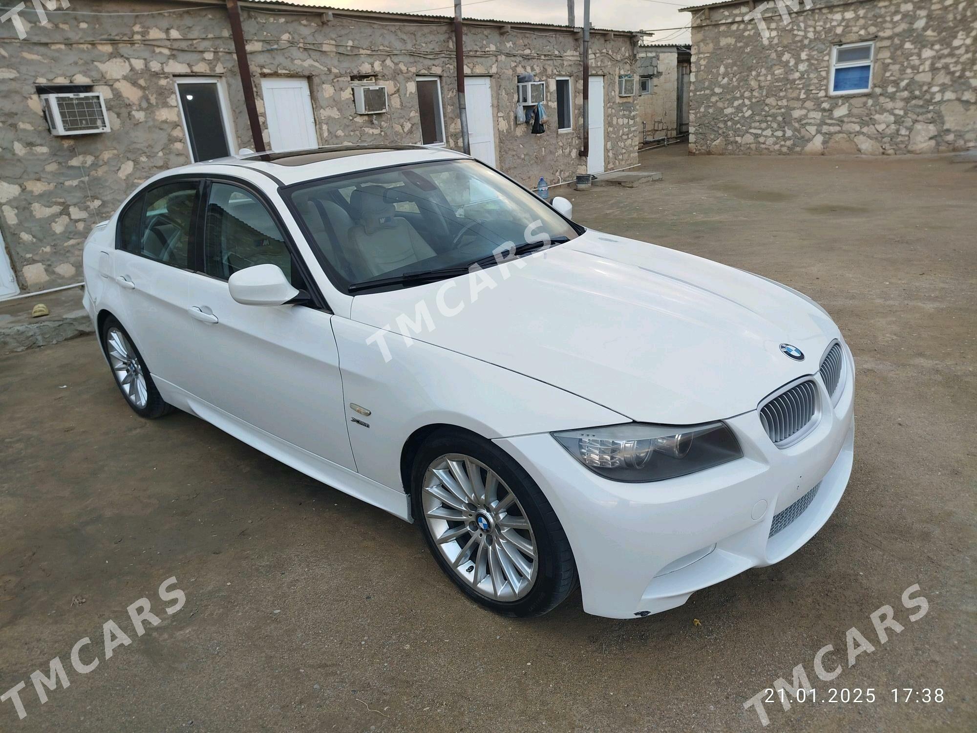 BMW 3 Series 2010 - 250 000 TMT - Türkmenbaşy - img 2