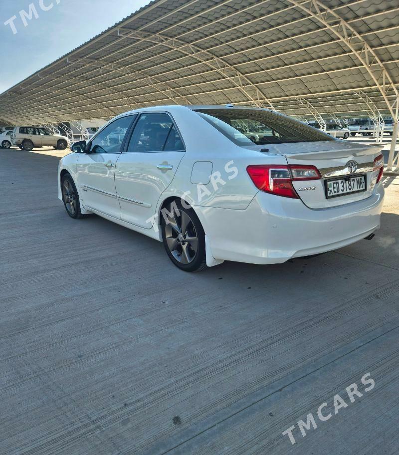 Toyota Camry 2012 - 165 000 TMT - Baýramaly - img 3