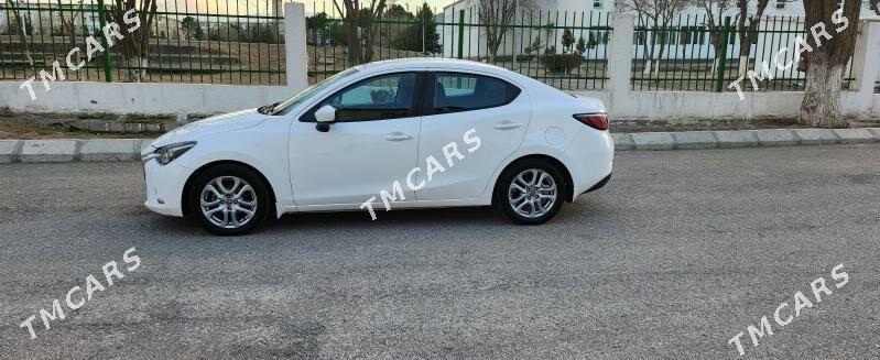 Toyota Yaris 2017 - 147 000 TMT - Aşgabat - img 2