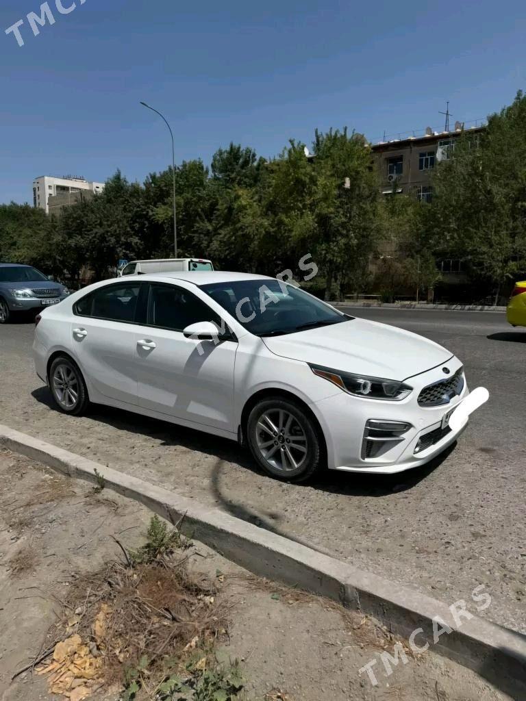 Kia Forte 2020 - 220 000 TMT - Büzmeýin - img 2