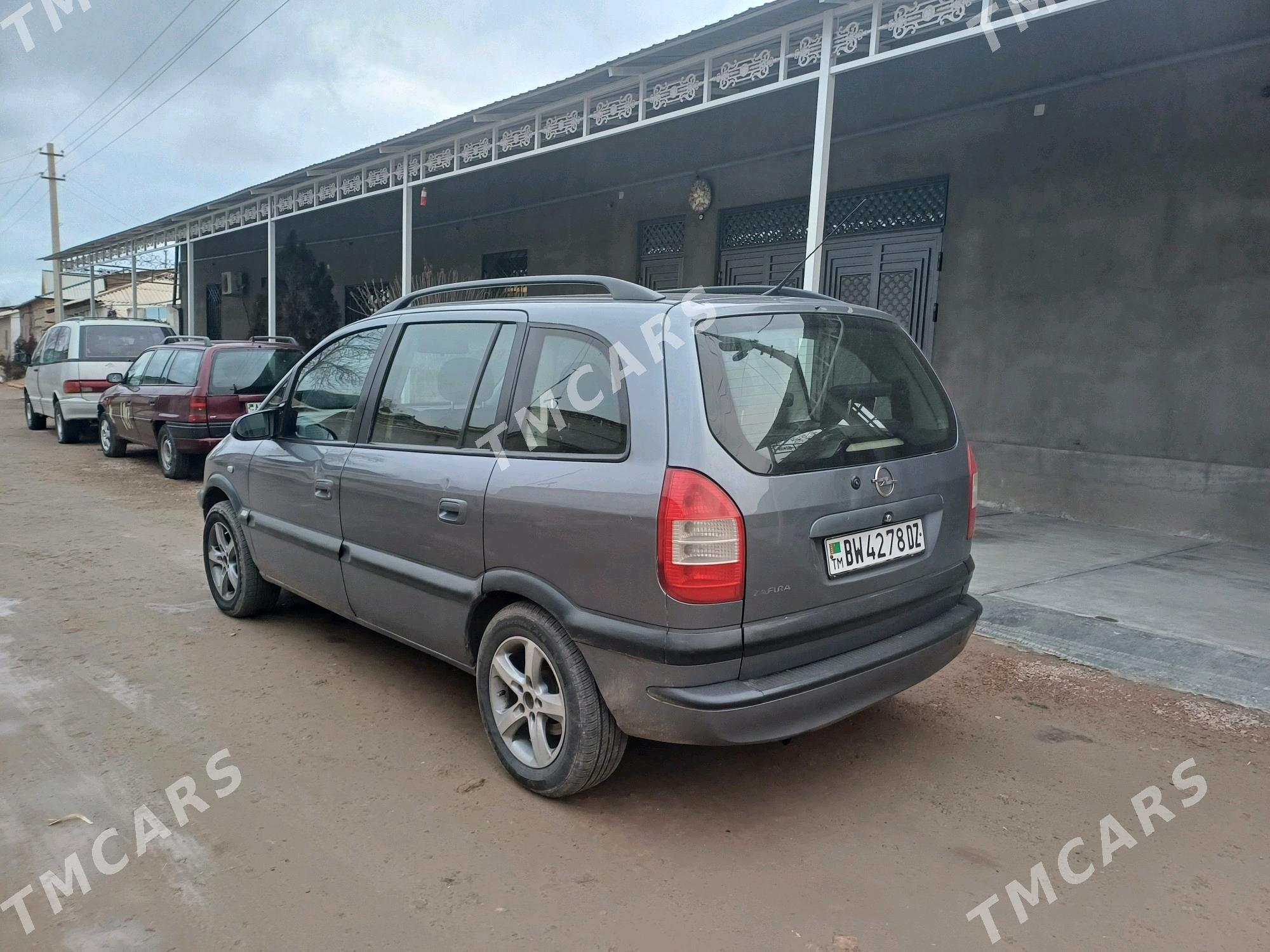 Opel Zafira 2004 - 75 000 TMT - Губадаг - img 4