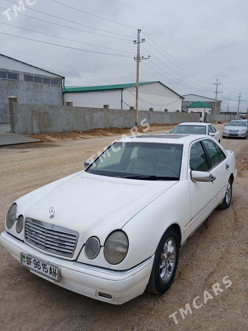 Mercedes-Benz E320 1996 - 55 000 TMT - Aşgabat - img 6