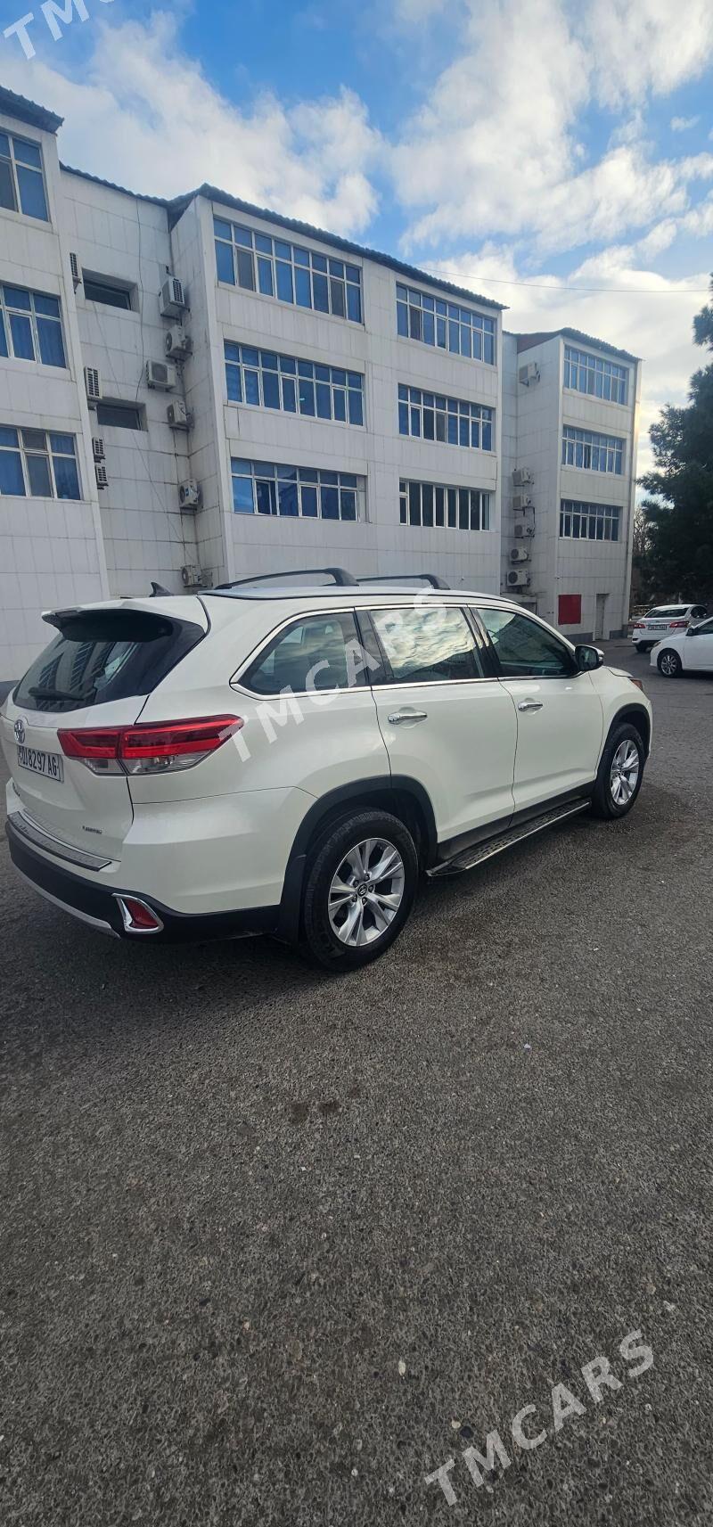 Toyota Highlander 2019 - 370 000 TMT - Ашхабад - img 3