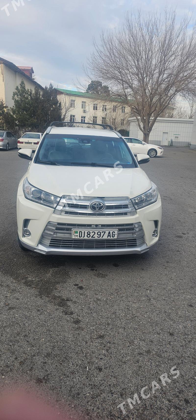 Toyota Highlander 2019 - 370 000 TMT - Ашхабад - img 8