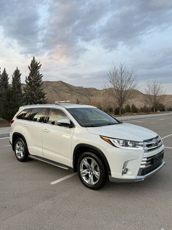 Toyota Highlander 2019 - 560 000 TMT - 30 мкр - img 5