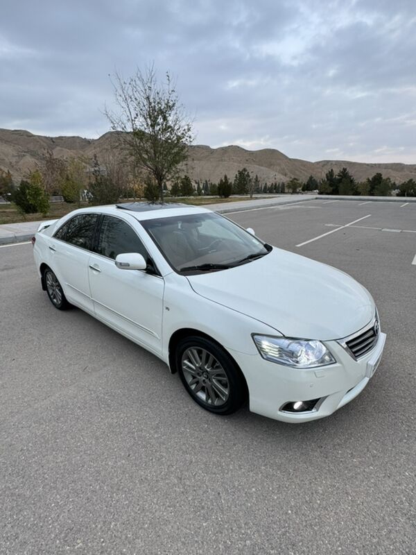 Toyota Aurion 2010 - 260 000 TMT - 30 мкр - img 4