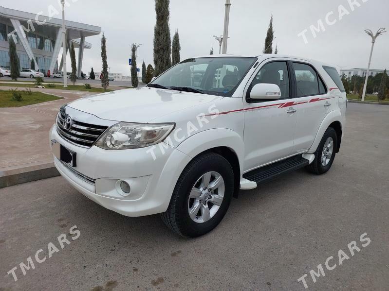 Toyota Fortuner 2014 - 330 000 TMT - Türkmenabat - img 2