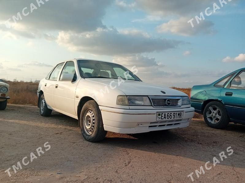 Opel Vectra 1990 - 30 000 TMT - Мургап - img 3