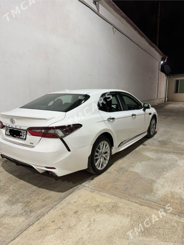 Toyota Camry 2021 - 330 000 TMT - Aşgabat - img 3