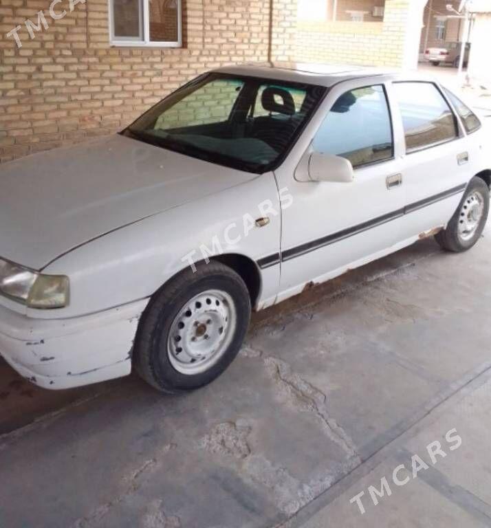 Opel Vectra 1990 - 12 000 TMT - Сакарчага - img 6