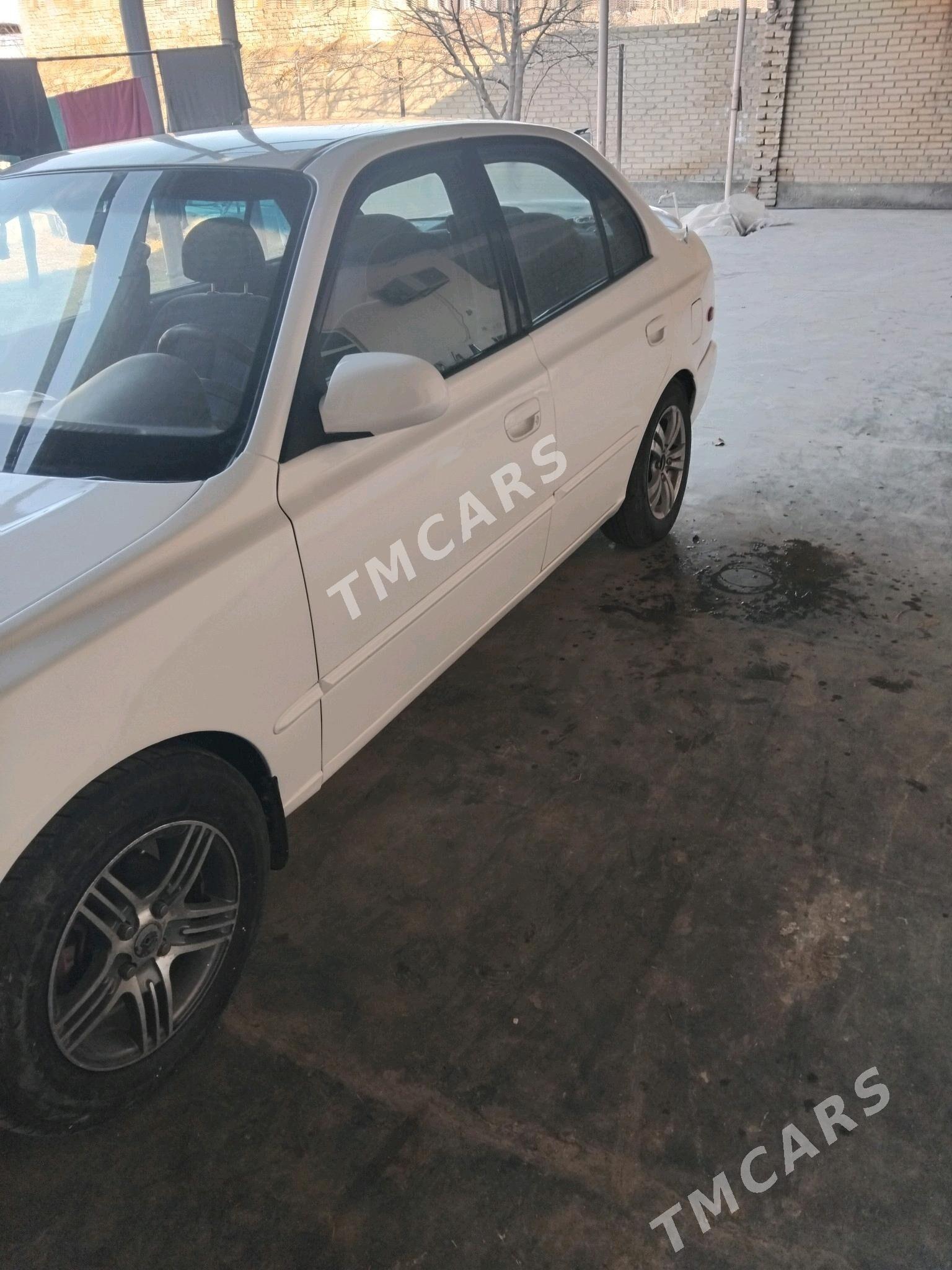 Hyundai Accent 2001 - 50 000 TMT - Чарджоу - img 4