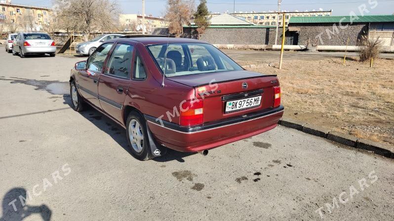 Opel Vectra 1992 - 32 000 TMT - Мары - img 3