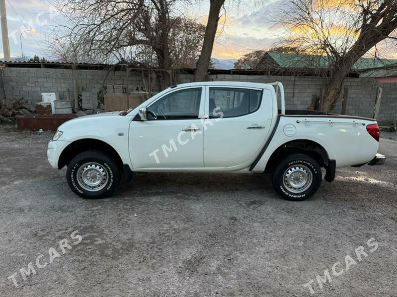 Mitsubishi L200 2011 - 144 000 TMT - Ашхабад - img 3