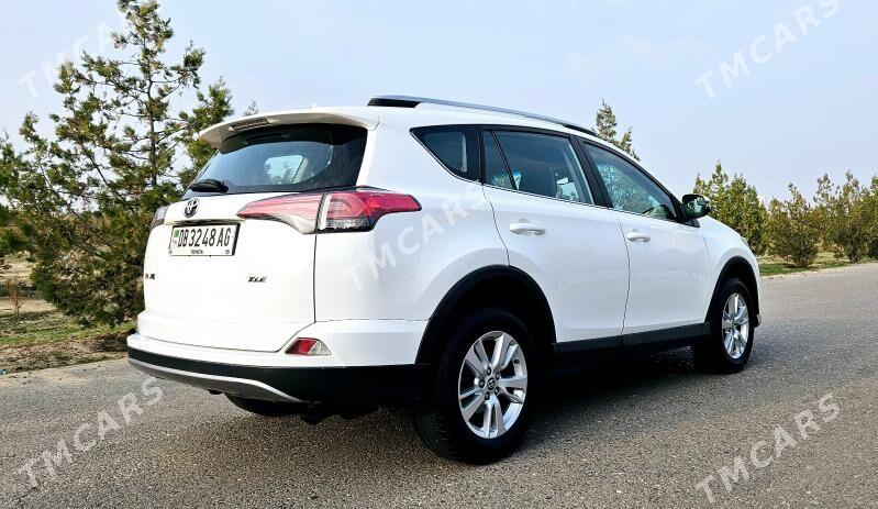 Toyota RAV4 2018 - 298 000 TMT - Aşgabat - img 6