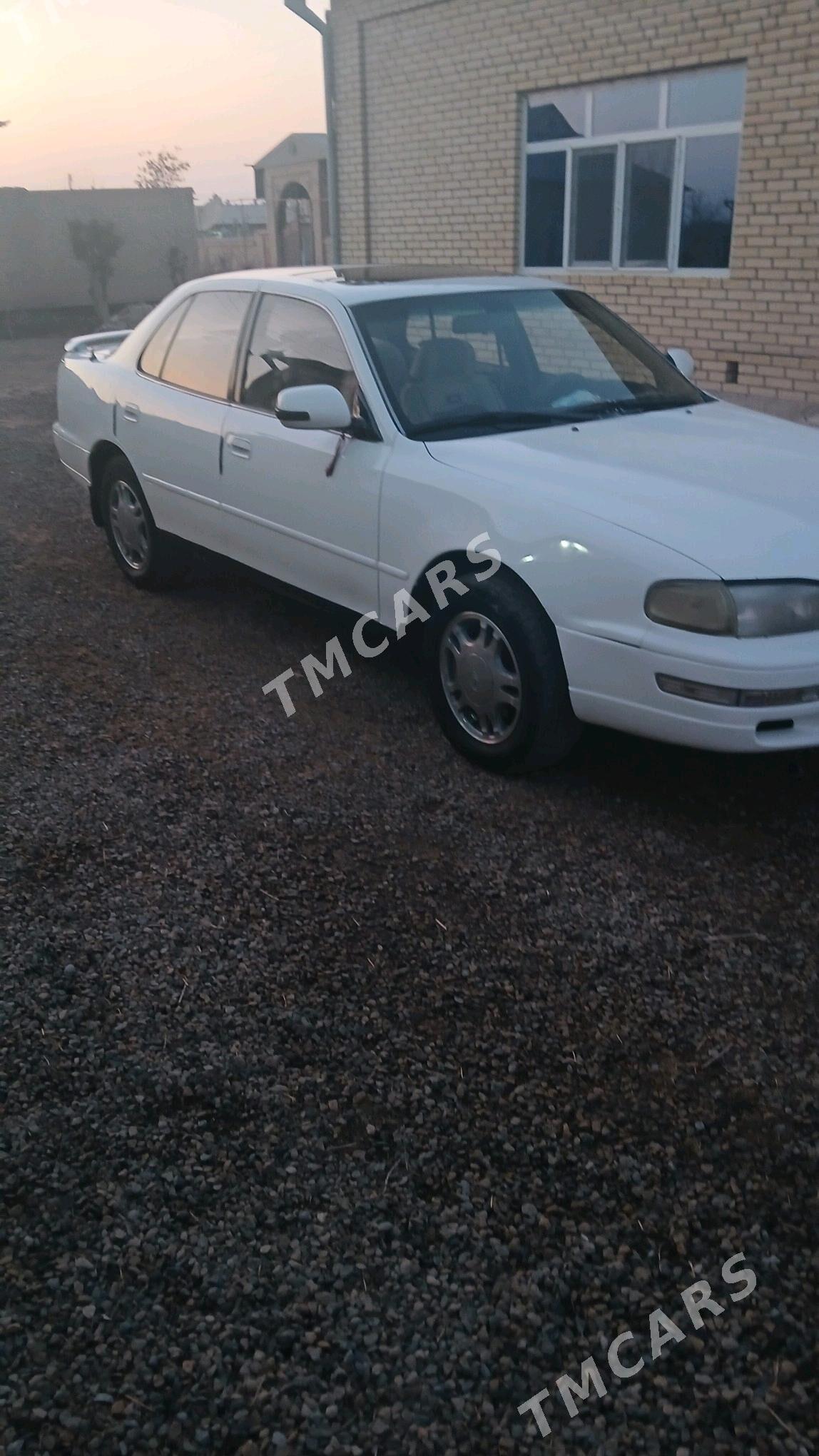 Toyota Camry 1994 - 85 000 TMT - Mary - img 2