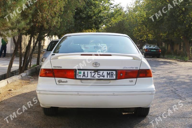 Toyota Camry 1997 - 125 000 TMT - Мары - img 8