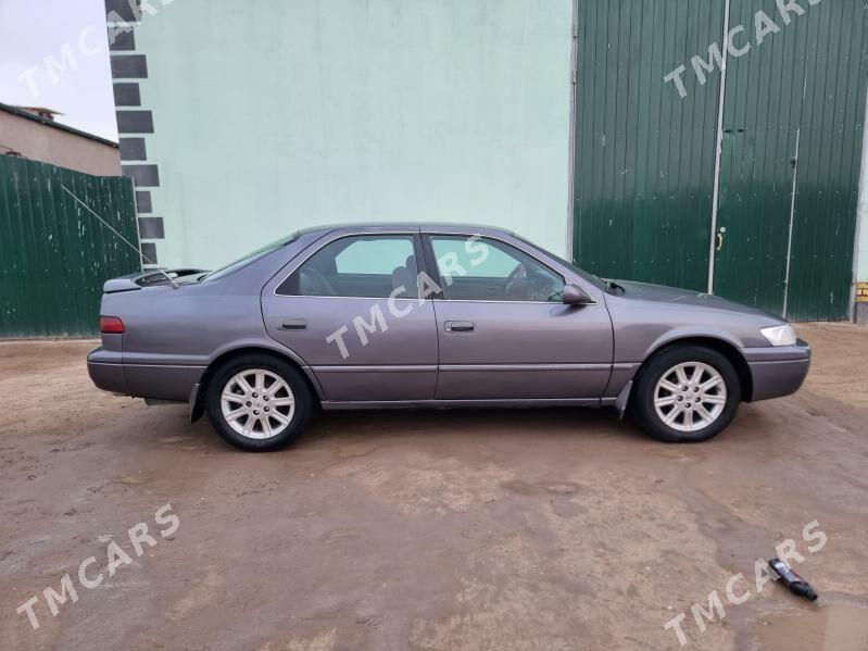 Toyota Camry 1999 - 100 000 TMT - Şabat etr. - img 3