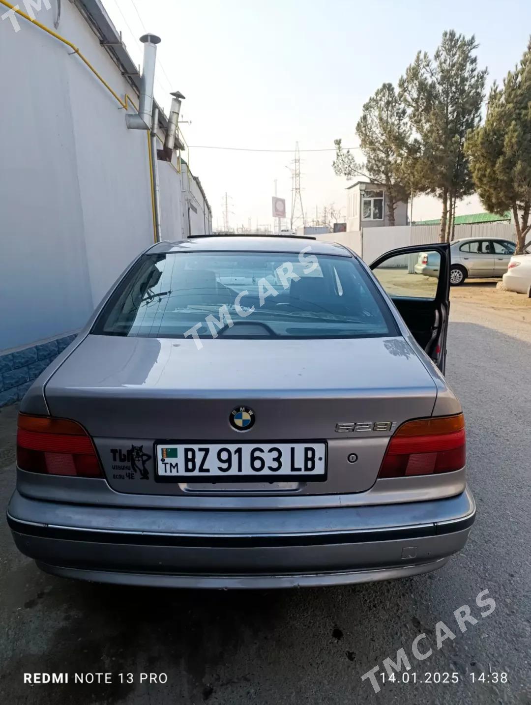 BMW E39 2000 - 60 000 TMT - Türkmenabat - img 2