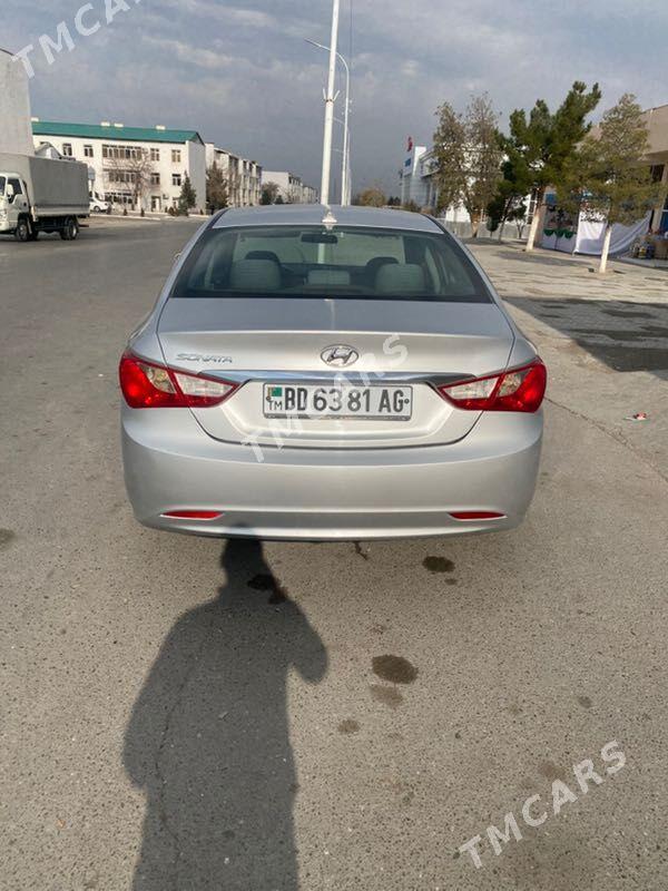 Hyundai Sonata 2010 - 135 000 TMT - Бузмеин ГРЭС - img 8