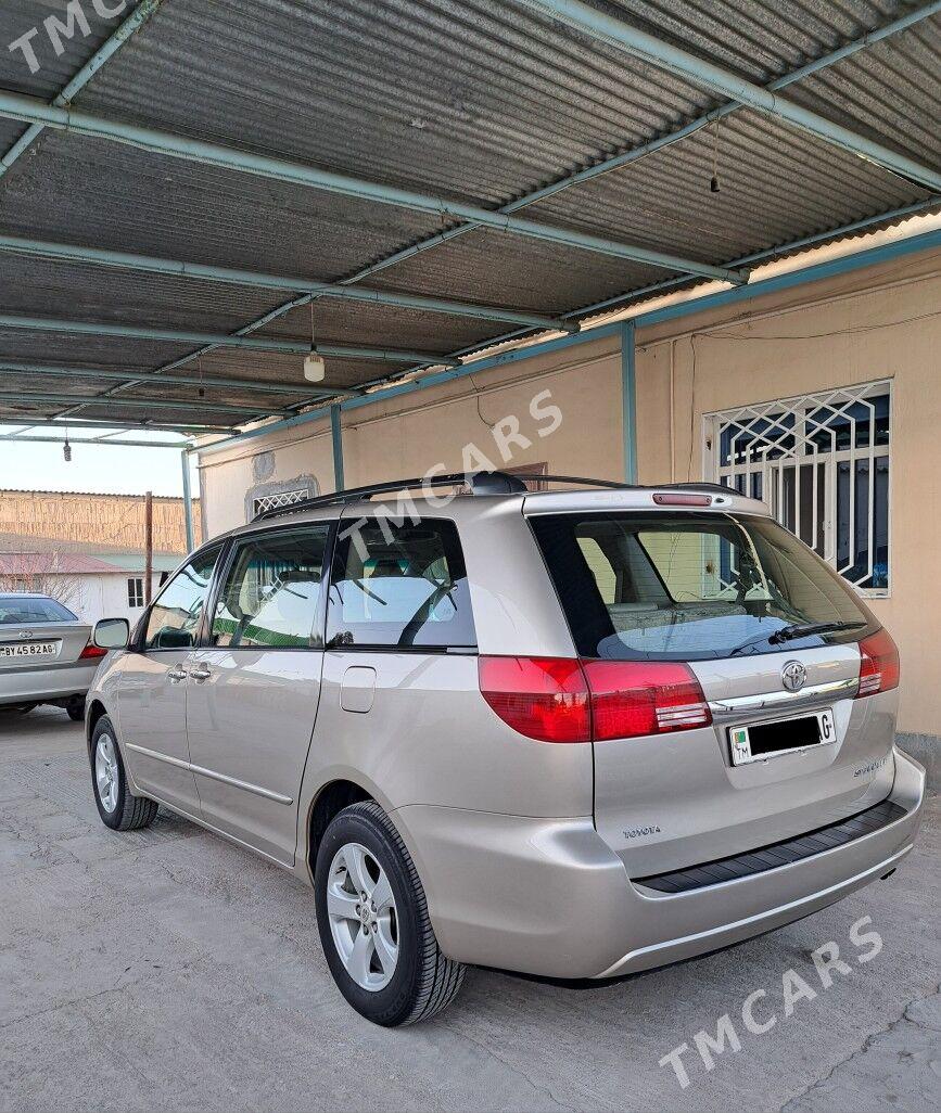 Toyota Sienna 2005 - 225 000 TMT - Aşgabat - img 2