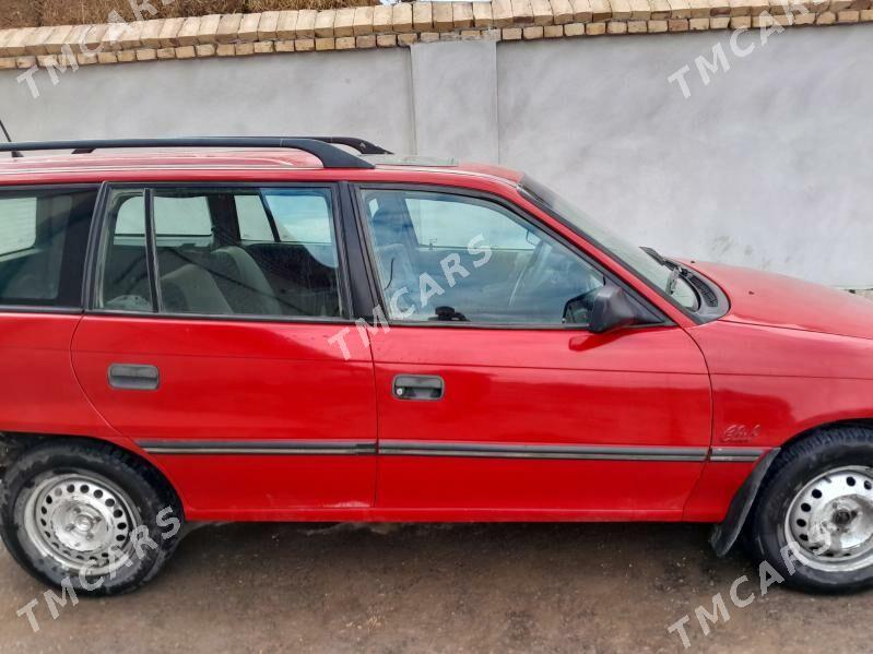 Opel Astra 1992 - 30 000 TMT - Şabat etr. - img 2