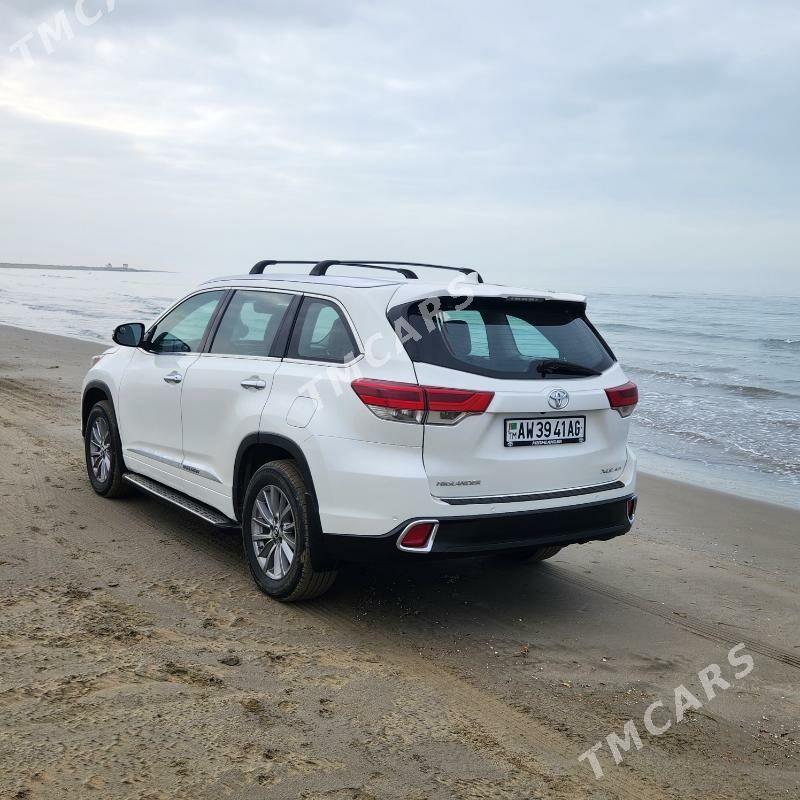 Toyota Highlander 2017 - 438 000 TMT - Çoganly - img 5