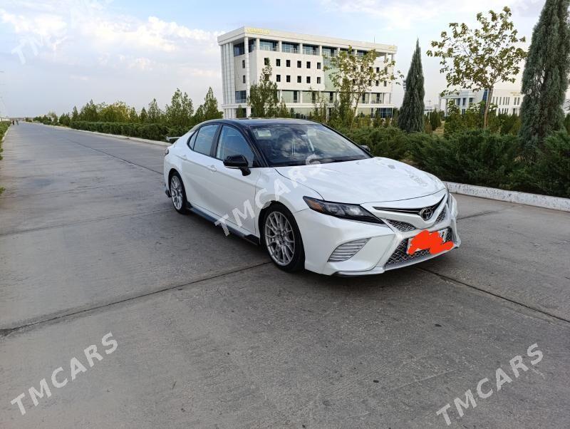 Toyota Camry 2022 - 400 000 TMT - Сакар - img 10