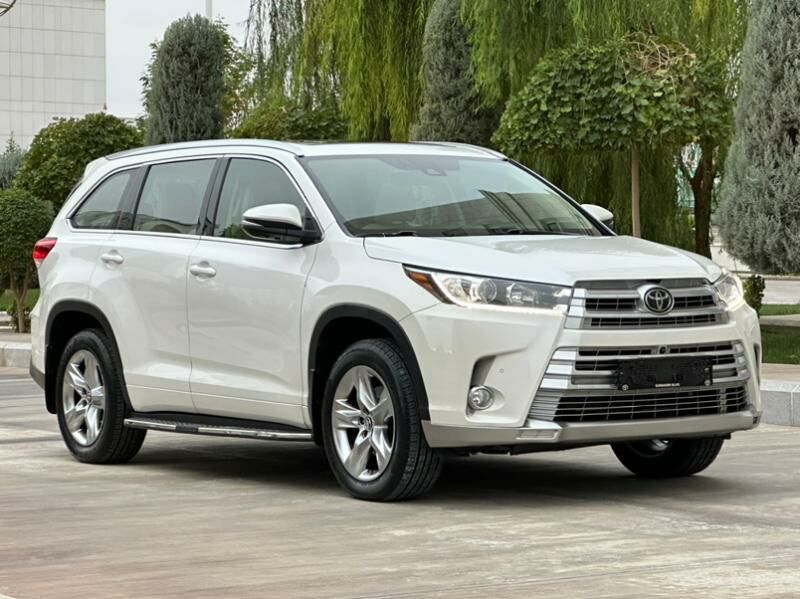 Toyota Highlander 2018 - 490 000 TMT - Ашхабад - img 2