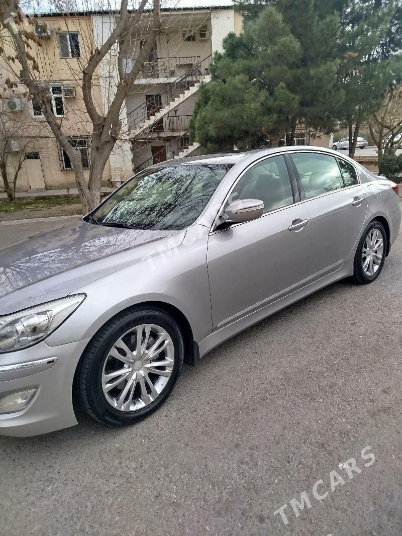 Hyundai Genesis 2012 - 230 000 TMT - Bäherden - img 2