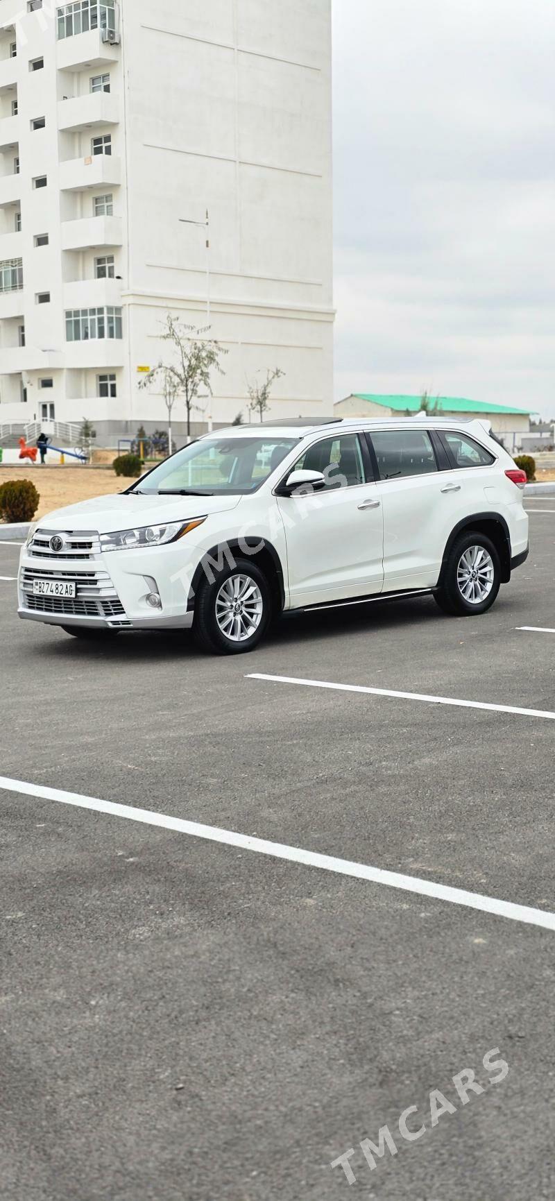 Toyota Highlander 2019 - 395 000 TMT - Бедев - img 3