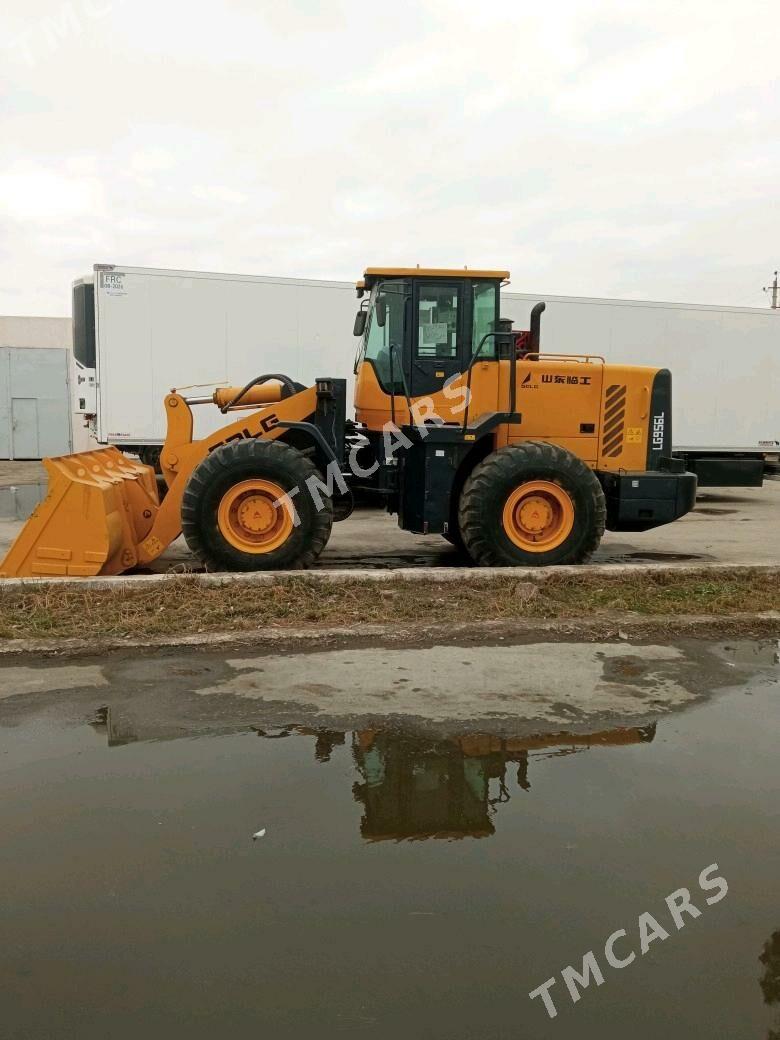 Kara Forklift 2025 - 1 000 000 TMT - Türkmenabat - img 2