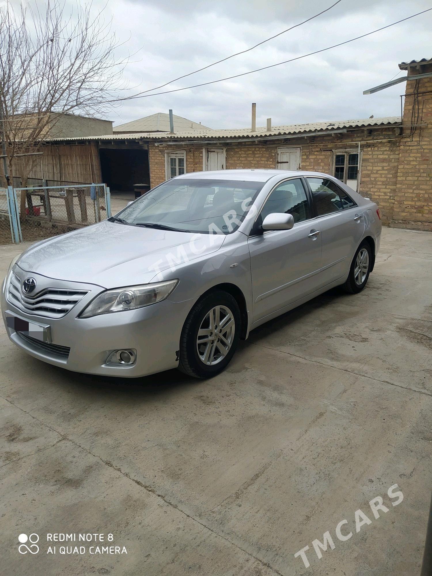 Toyota Camry 2010 - 132 000 TMT - Теджен - img 5