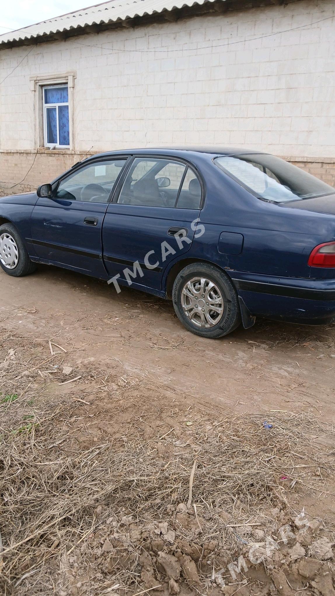 Toyota Carina 1992 - 60 000 TMT - Туркменгала - img 4