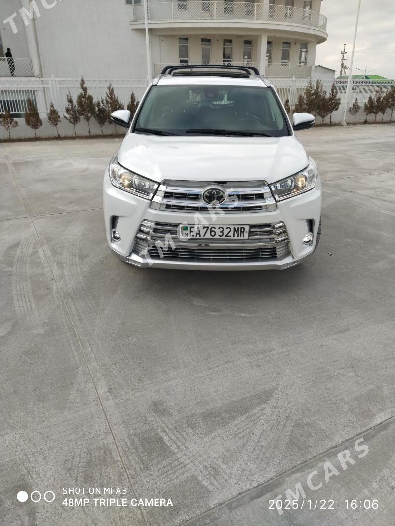 Toyota Highlander 2019 - 390 000 TMT - Мары - img 2