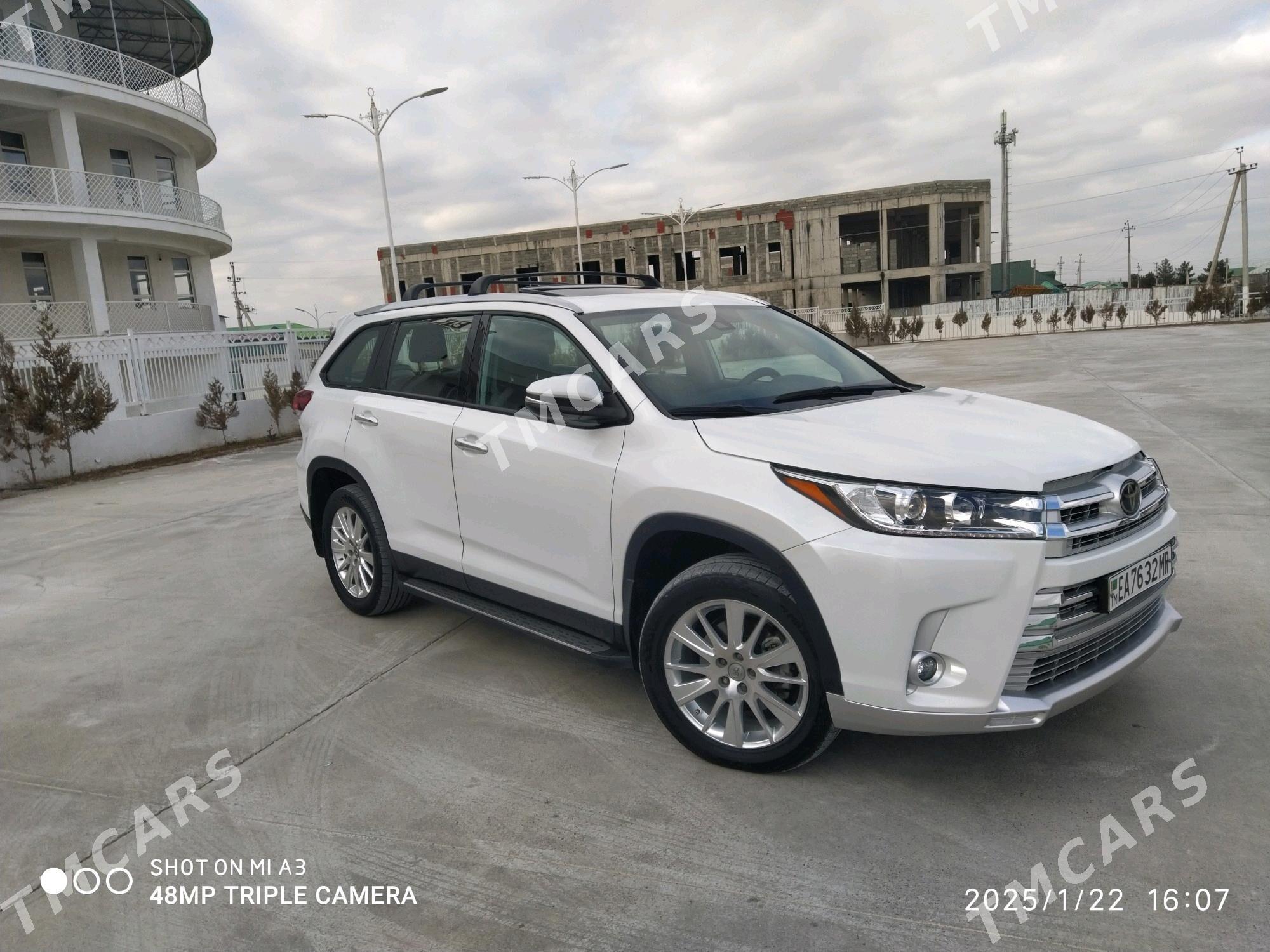 Toyota Highlander 2019 - 390 000 TMT - Мары - img 8