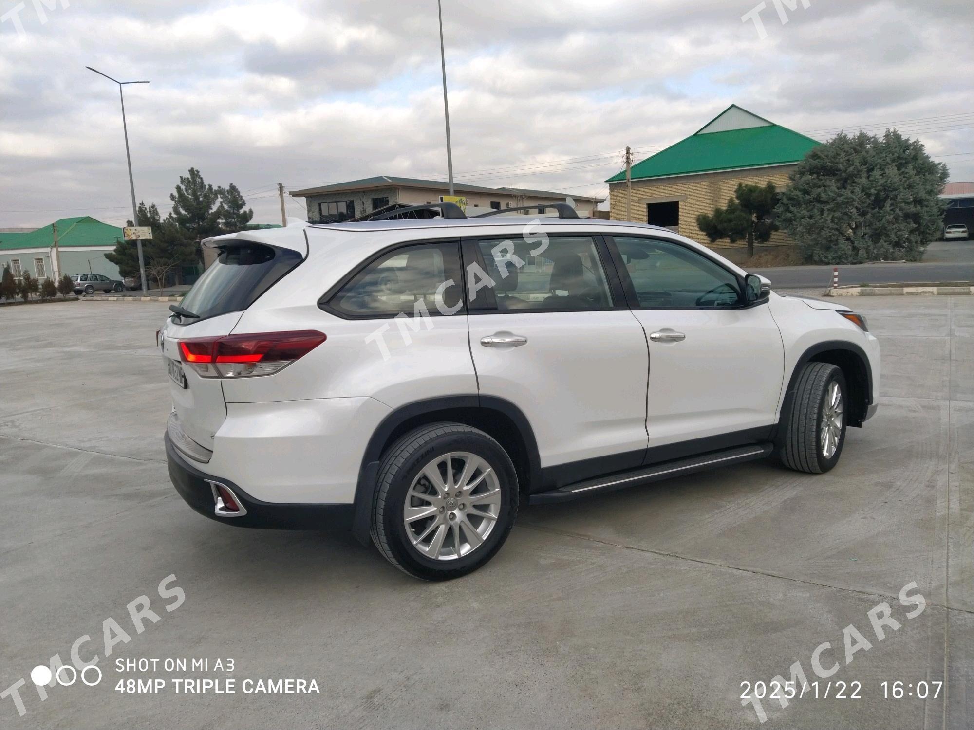 Toyota Highlander 2019 - 390 000 TMT - Мары - img 7