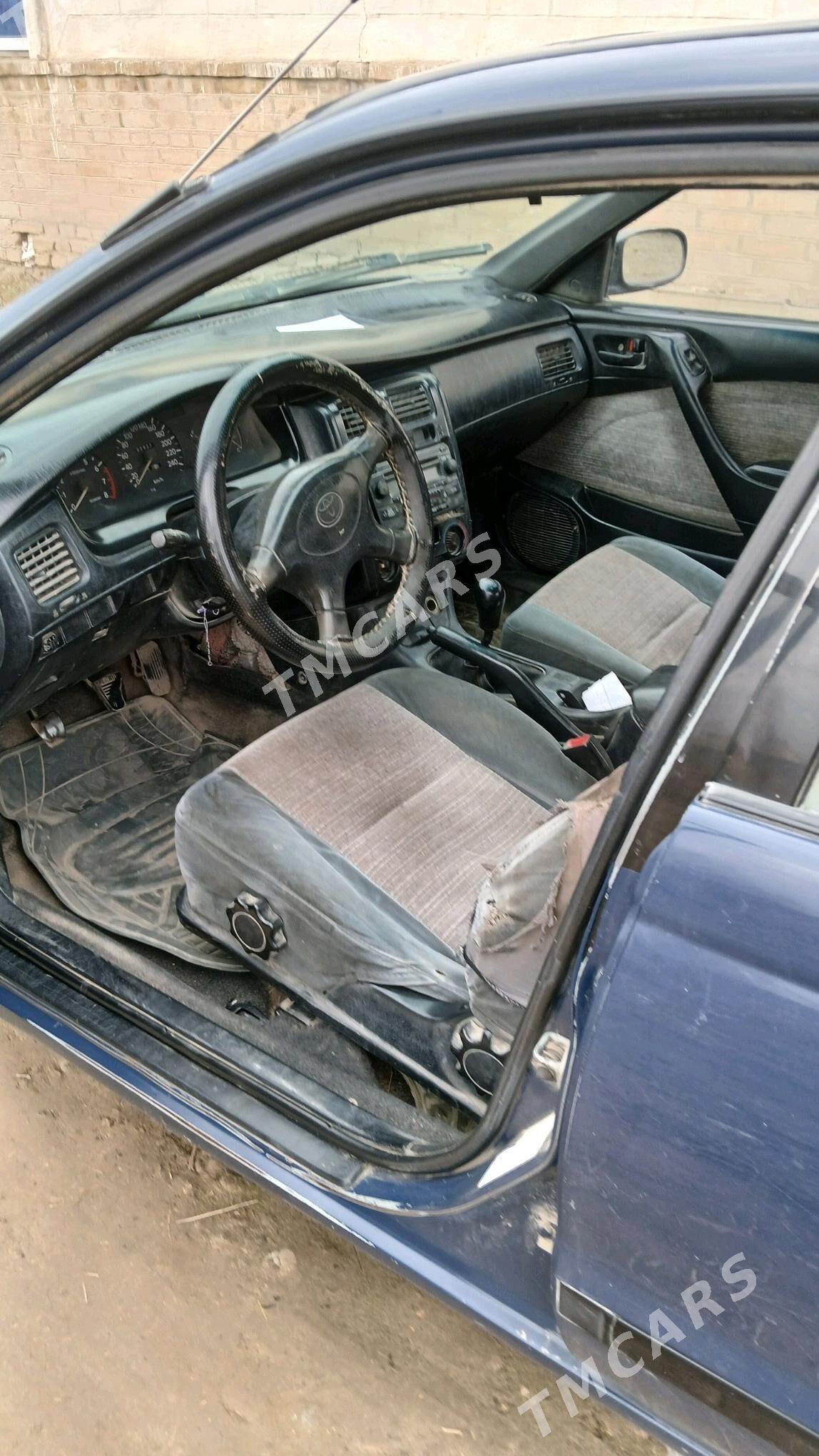 Toyota Carina 1992 - 60 000 TMT - Туркменгала - img 6