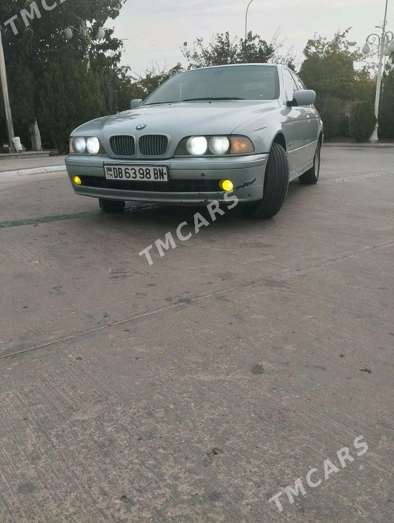 BMW E39 1999 - 86 000 TMT - Balkanabat - img 10