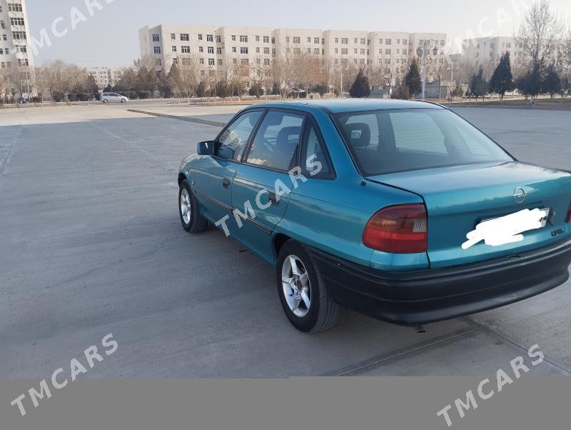 Opel Astra 1994 - 32 000 TMT - Дашогуз - img 3