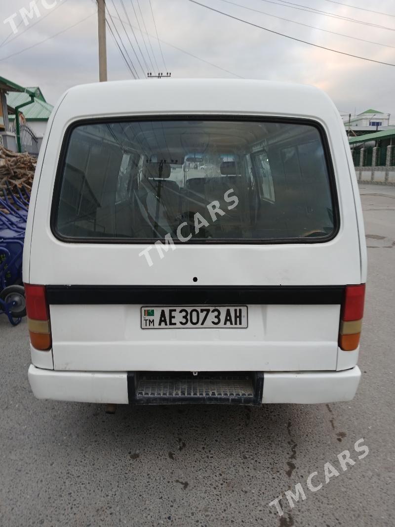 Mazda Familia 1996 - 45 000 TMT - Ак-Бугдайский этрап - img 4