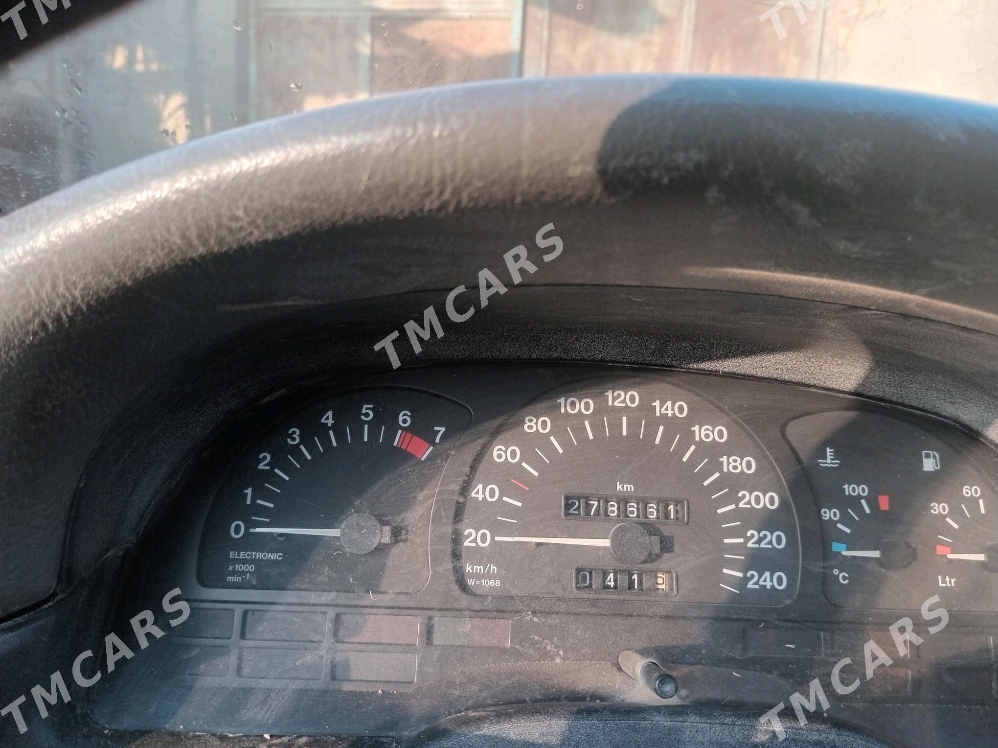 Opel Vectra 1991 - 20 000 TMT - Гурбансолтан Едже - img 5