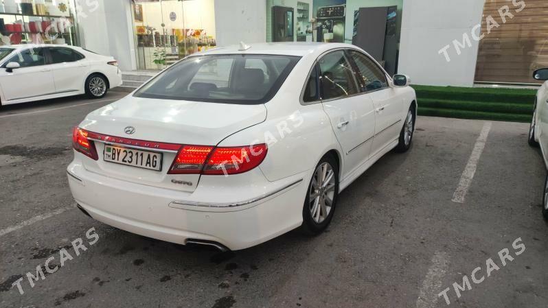 Hyundai Grandeur 2010 - 144 000 TMT - Ашхабад - img 4